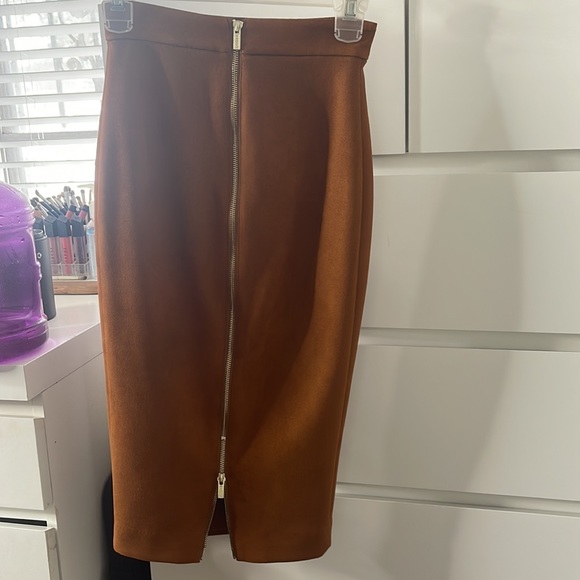 House of CB suede midi skirt - Picture 2 of 5